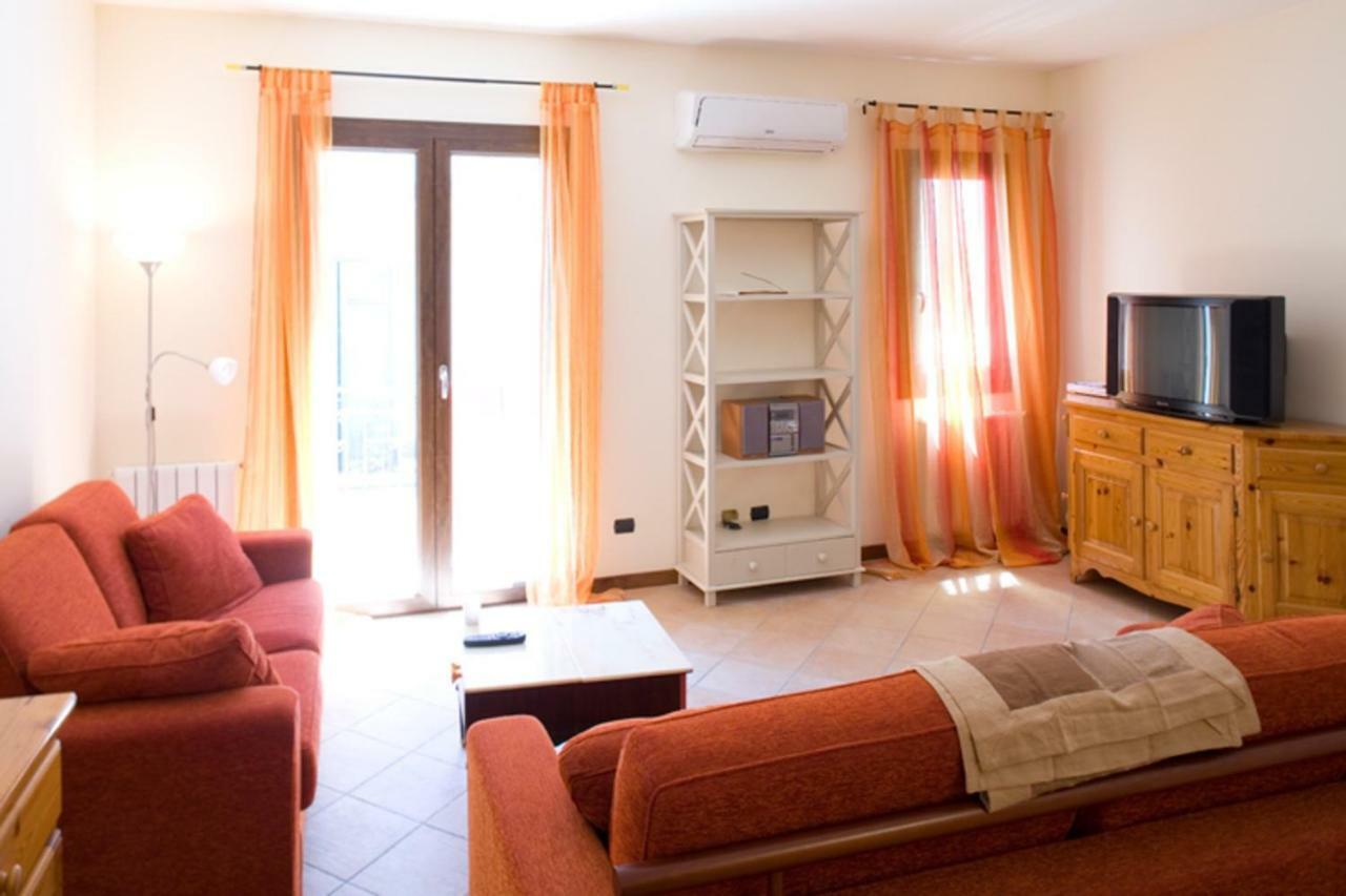 Case Vacanza Cipriano Spacious Apartment And Cosy Studio Monolocale Torretta  Exterior photo